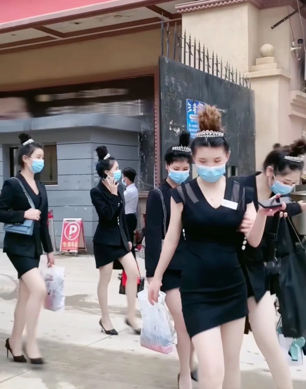 福布斯新闻：公司风采展示